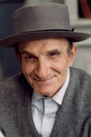 Leonard Barr portrait