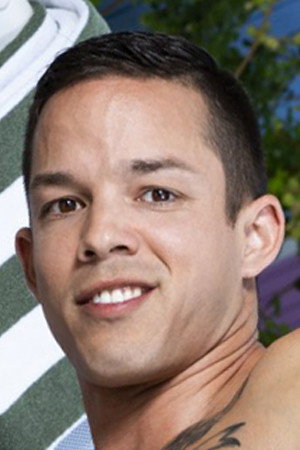 Nic Sahara portrait