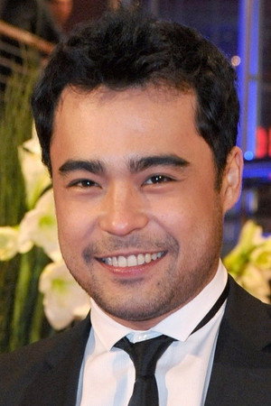 Sid Lucero portrait