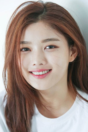 Kim You-jung portrait