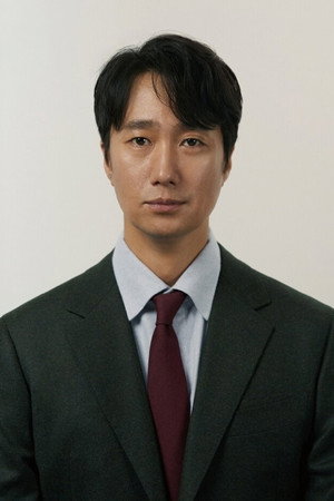 Park Hae-il portrait