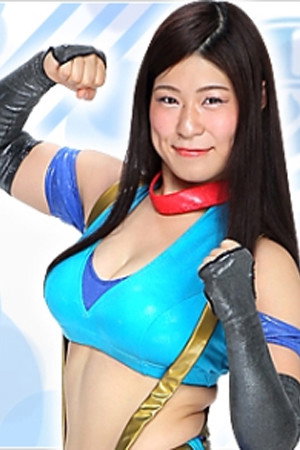 Maika Ozaki portrait