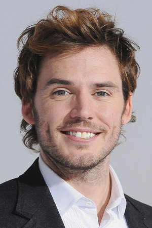 Sam Claflin portrait