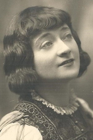 Terka Lyon portrait
