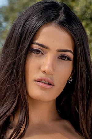 Penelope Cum portrait