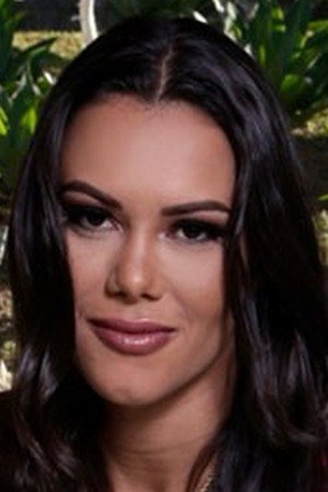 Valentina Pink portrait