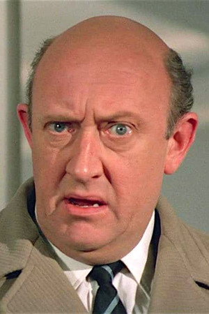 Ivor Dean portrait