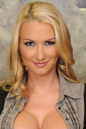 Blake Rose portrait