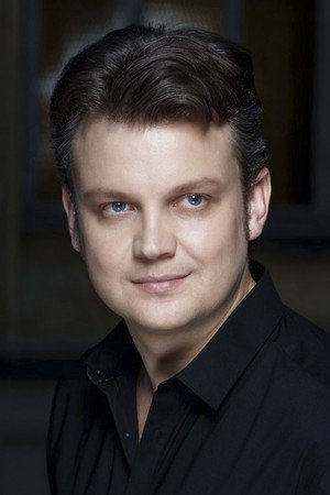 Dmytro Popov portrait