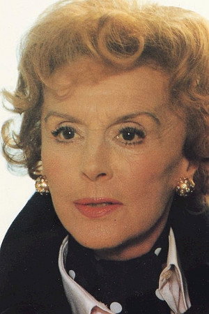 Renée Saint-Cyr portrait