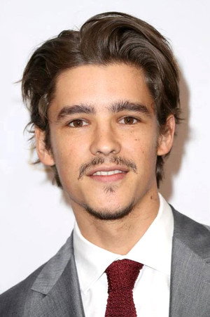 Brenton Thwaites portrait