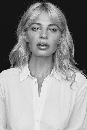 Chloe Farnworth portrait