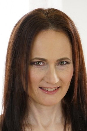 Alice Sharp portrait