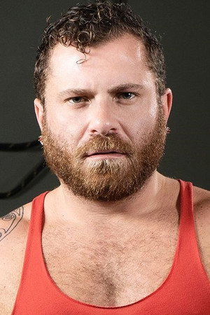 Riley Mitchel portrait