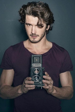 Yon González portrait