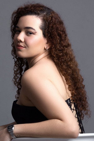 Ana Júlia Colares portrait
