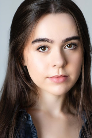 Ava Bianchi portrait
