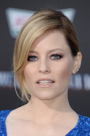 Elizabeth Banks portrait
