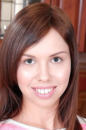 Iva Zan portrait