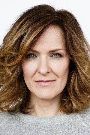 Fiona Highet portrait