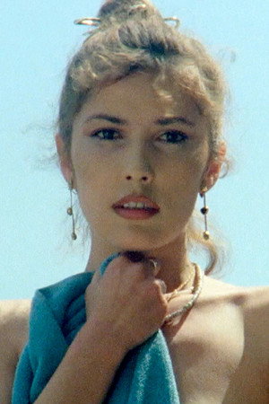 Antiniska Nemour portrait