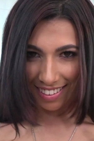 Esme Unica portrait