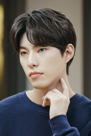 Shin Myung-sung portrait