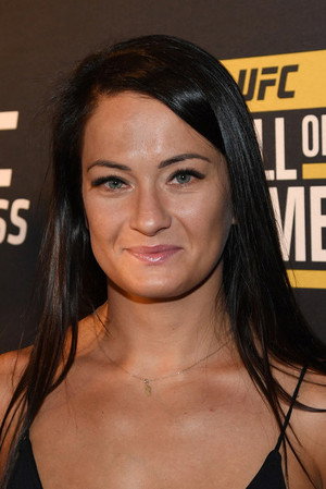 Karolina Kowalkiewicz portrait
