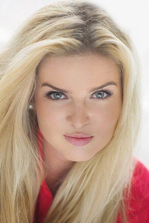 Nikol Štíbrová portrait