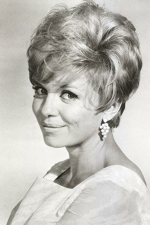 Ann Elder portrait