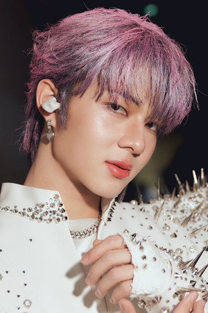 Chawarin Perdpiriyawong portrait