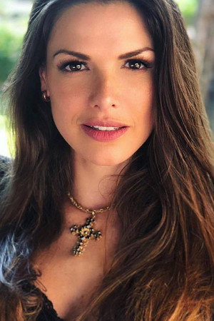 Verónica Schneider portrait