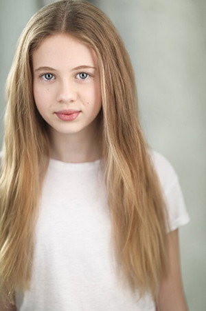 Eden Summer Gilmore portrait