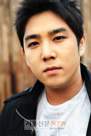 Kim Young-woon portrait
