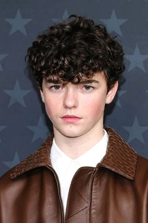 Owen Cooper portrait