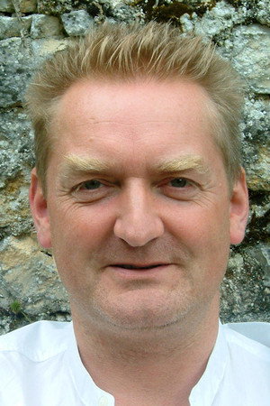 Giles Milton portrait