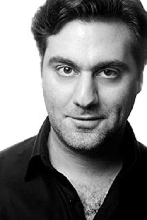 Sargon Yelda portrait