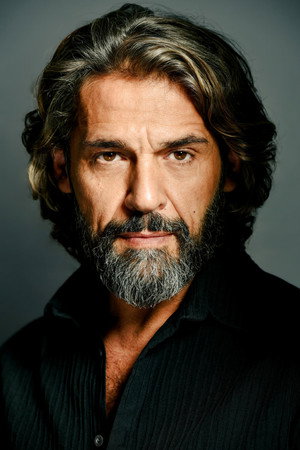 Oscar Foronda portrait