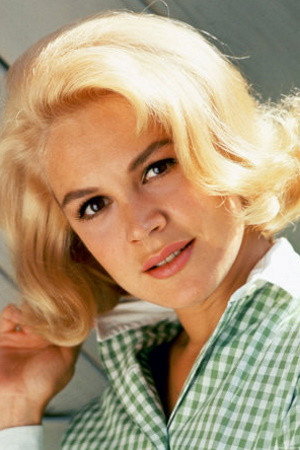 Sandra Dee portrait