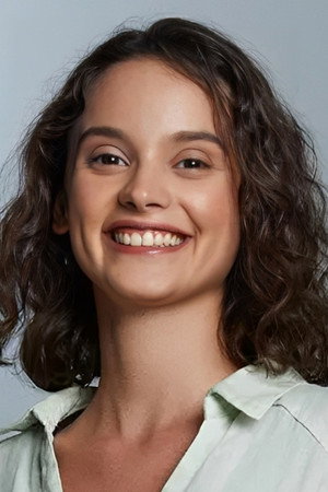 Serra Pirinç portrait