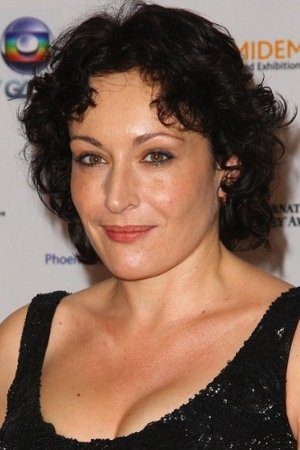 Lucy Cohu portrait