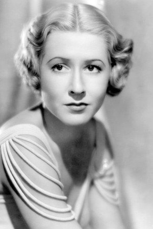 Mae Clarke portrait