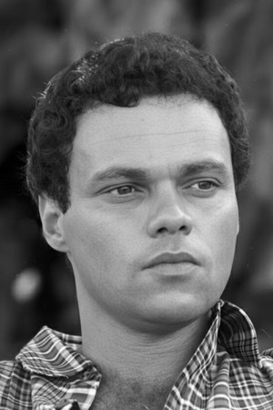 Elcio Romar portrait