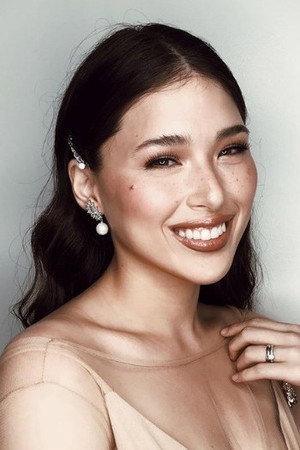 Kylie Padilla portrait