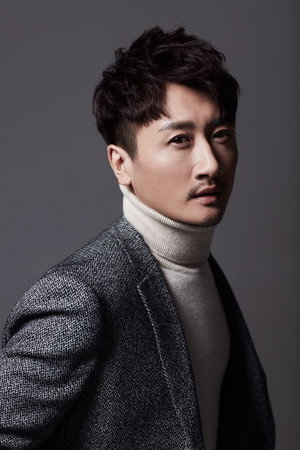 Terry Shi portrait