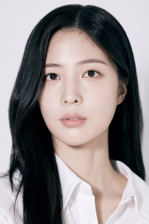 Shin So-hyeon portrait