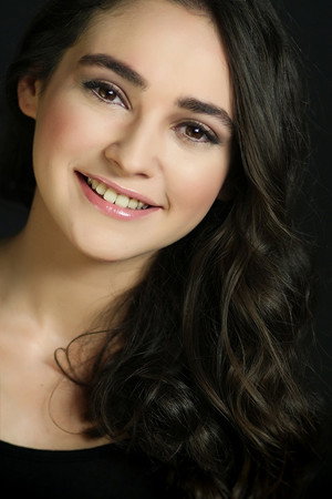 Nazlı Pınar Kaya portrait
