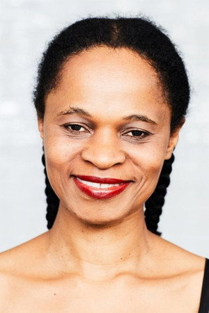 Regina Advento portrait