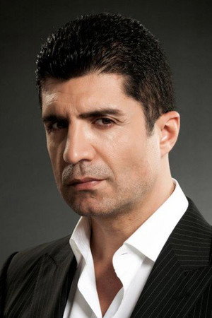 Özcan Deniz portrait