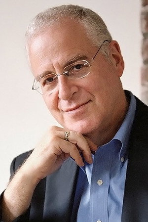 Ron Chernow portrait